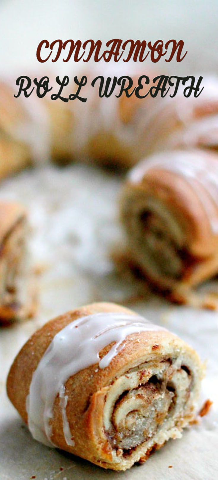 Cinnamon Roll Wreath