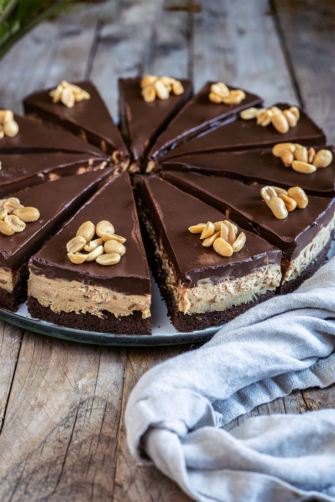 Vegane Snickers Torte - Veganer Foodblog aus Hamburg geschrieben von Anna Elisie