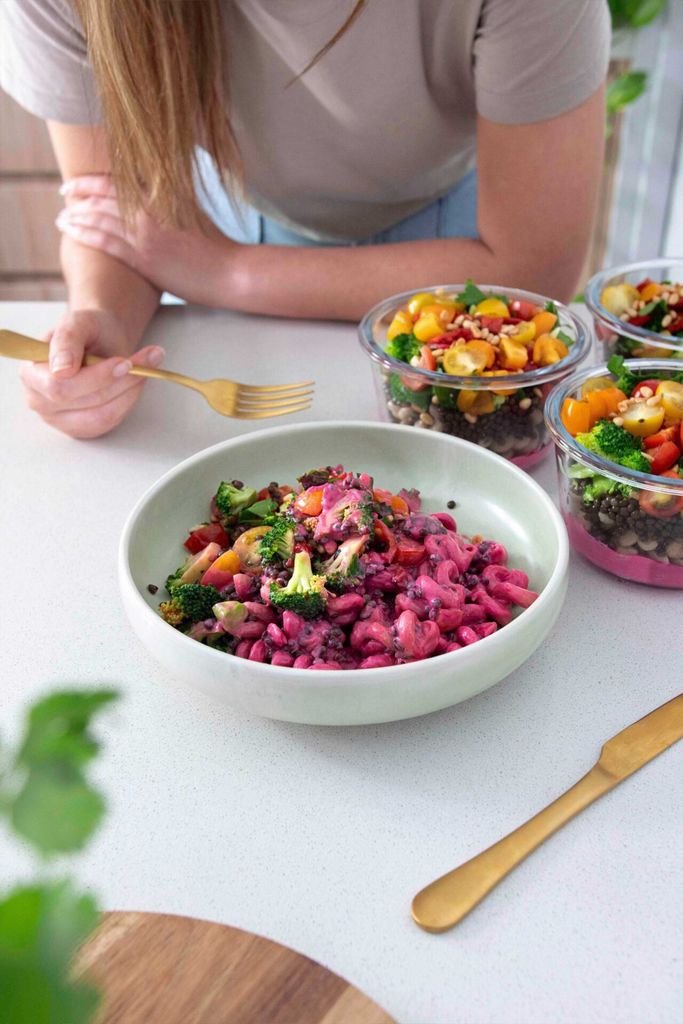 Pasta Salad Meal Prep with Creamy Beetroot Dressing