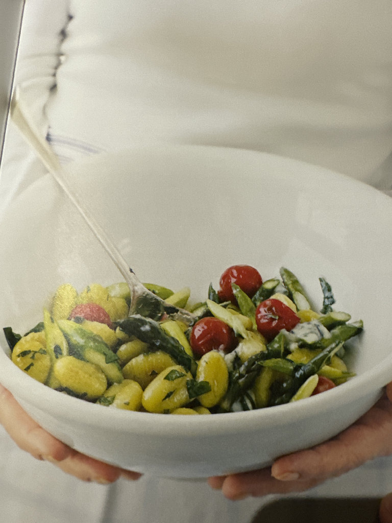 Gnocchi Pan with Green Asparagus