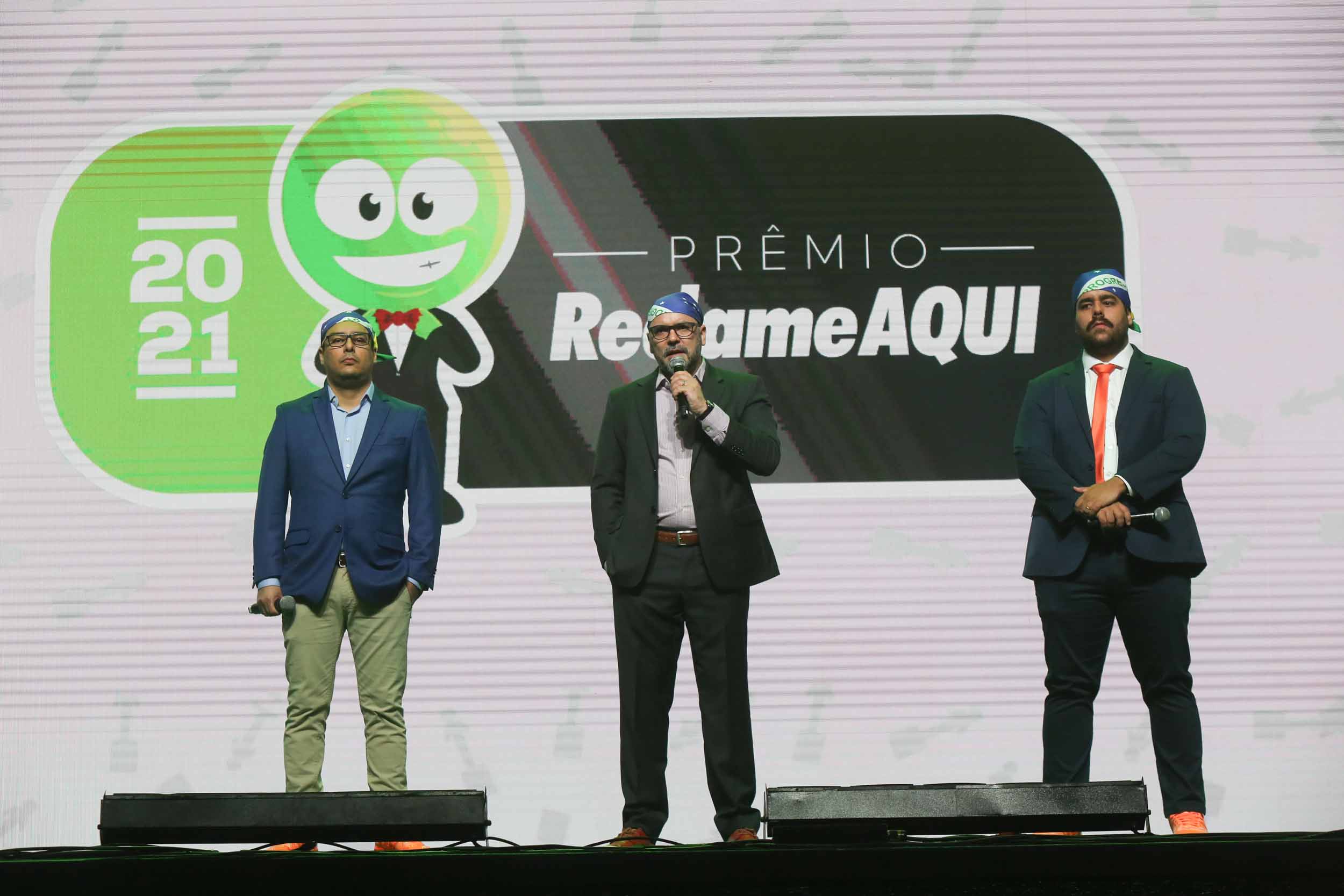 Prêmio Reclame AQUI 2021: Conheça as 149 empresas vencedoras! - Reclame Aqui  Notícias