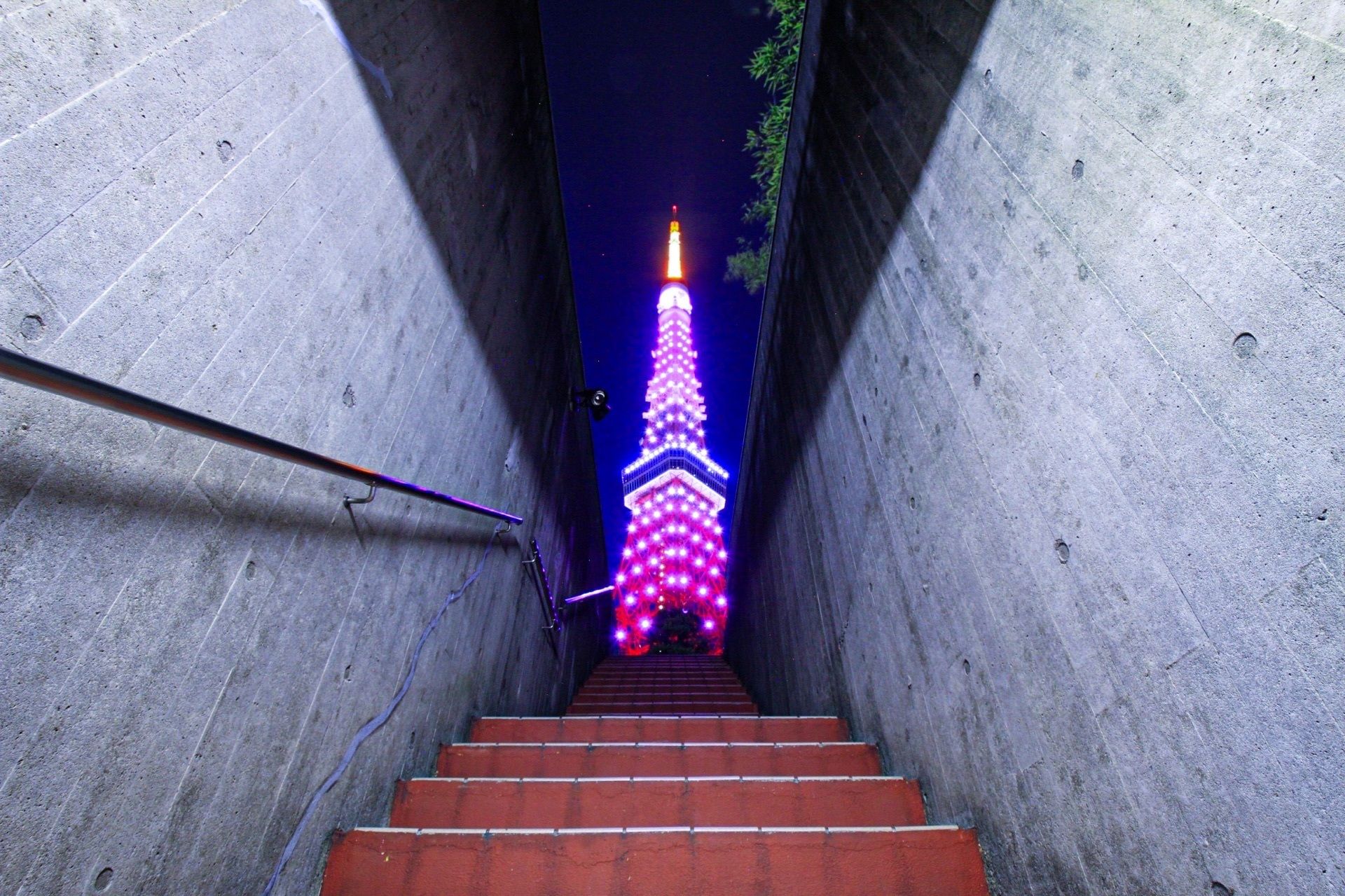 東京タワーパーキングセンター 東京タワー地下駐車場 の口コミ 写真 アクセス Recotrip レコトリップ