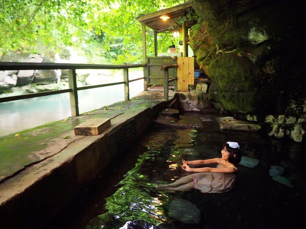 旅館 福元屋 明治40年創業 日本の情緒あふれる 川沿いの温泉旅館 Recotrip レコトリップ