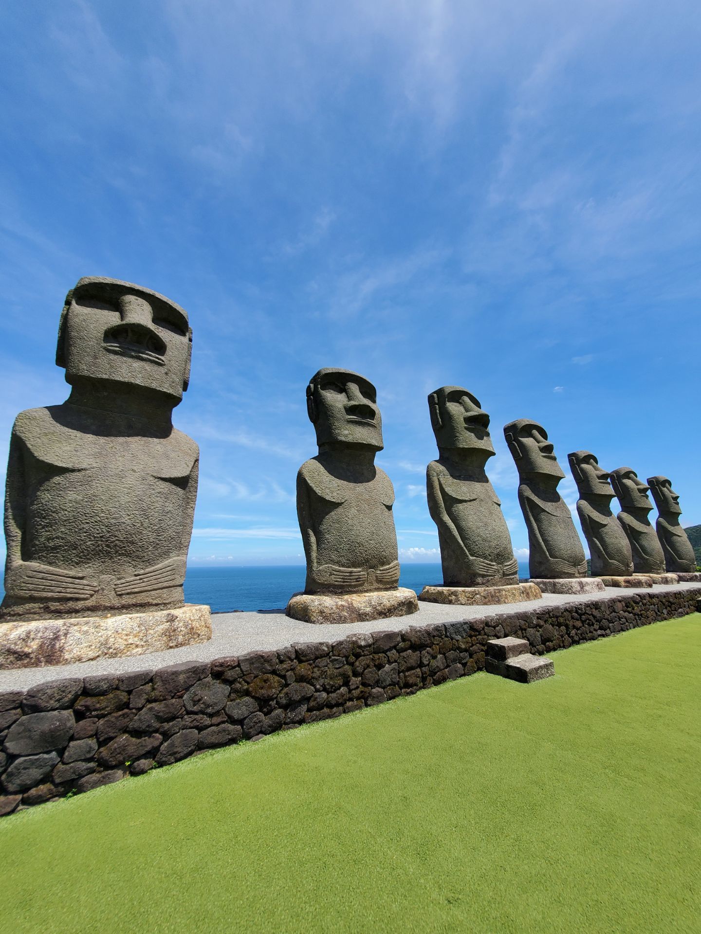 サンメッセ日南『【宮崎日南】イースター島公認のモアイ像🗿』