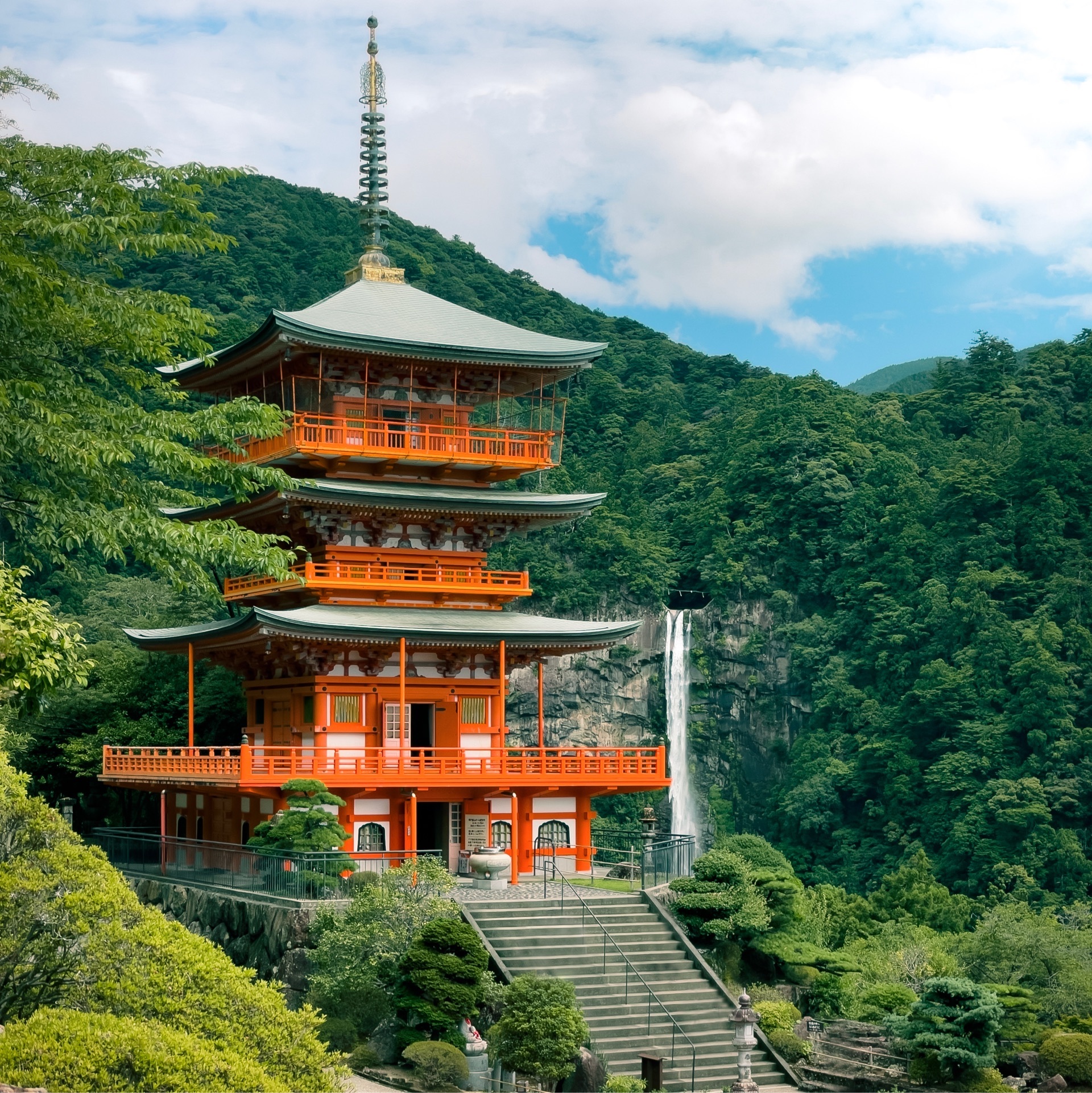 2022年新作入荷 専用です❣️ 1000ピース 日本の風景 青岸渡寺と那智滝