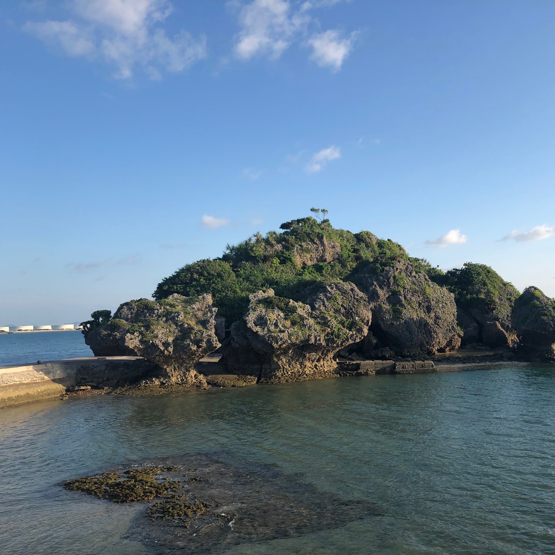 浜比嘉島 子宝祈願 沖縄最強のパワースポット 沖縄原風景が残る神々の住む島 Recotrip レコトリップ