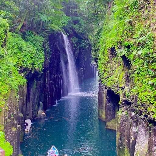 高千穂峡 澄んだ空気と壮大な眺めが素晴らしい 神々が集う絶景パワースポット Recotrip レコトリップ