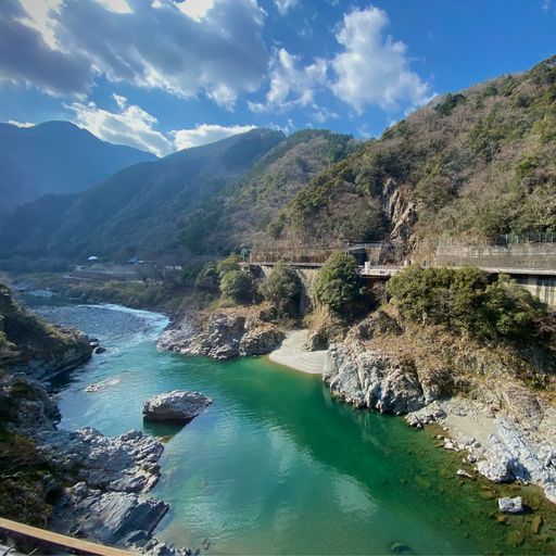 22年 大歩危峡 小歩危峡 激しい激流の中を下るラフティングの聖地 徳島を代表する渓谷 Recotrip レコトリップ