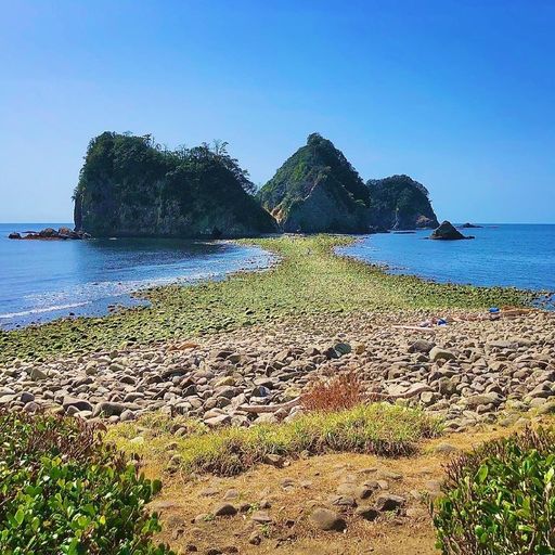 堂ヶ島 日本の青の洞窟 トンボロ現象に温泉で癒される伊豆隋一の景勝地 Recotrip レコトリップ