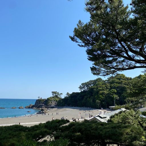 桂浜 坂本龍馬も愛した風景 コバルトブルーの海に白い砂浜が美しすぎる絶景スポット Recotrip レコトリップ