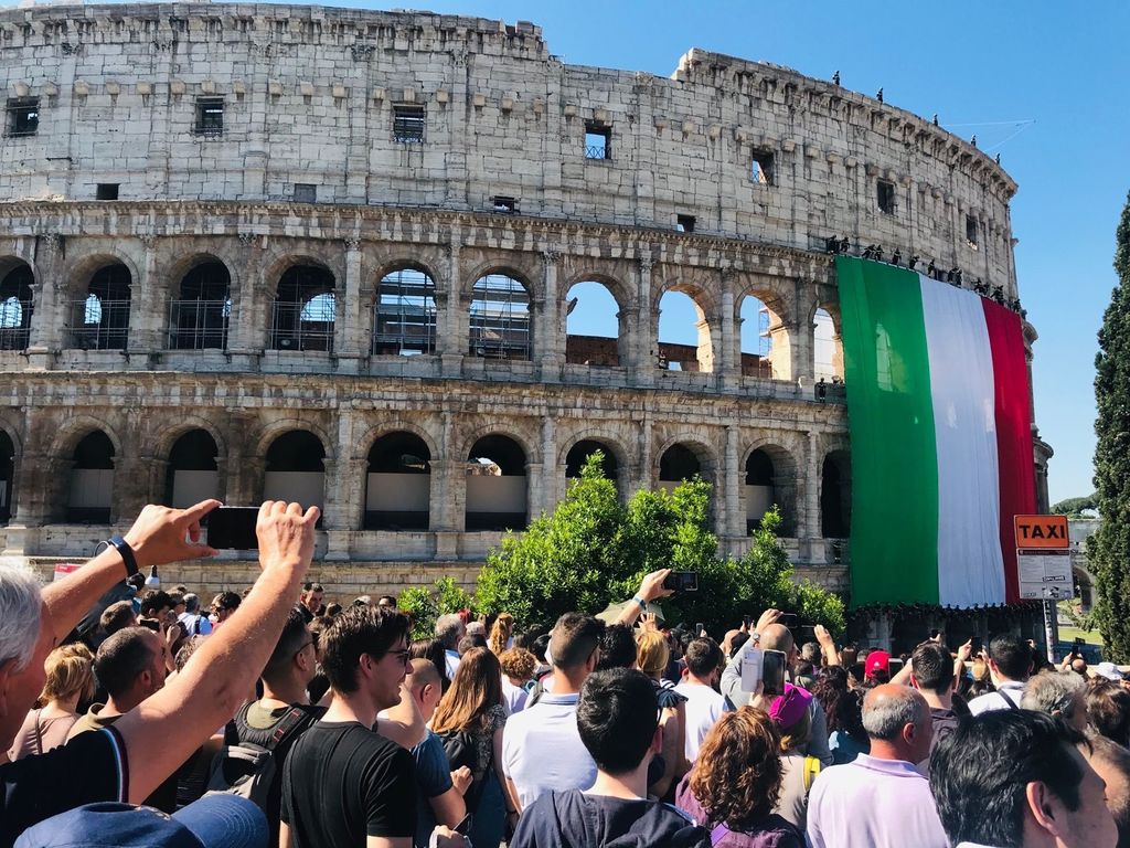 コロッセオ 年に一度しか見られない貴重なイタリアの風景