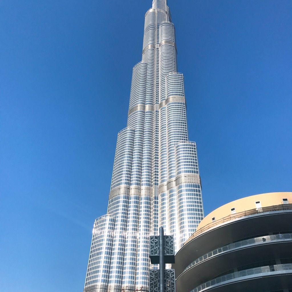 ブルジュ ハリファ Burj Khalifa 世界一高いビル ドバイのブルジュハリファ