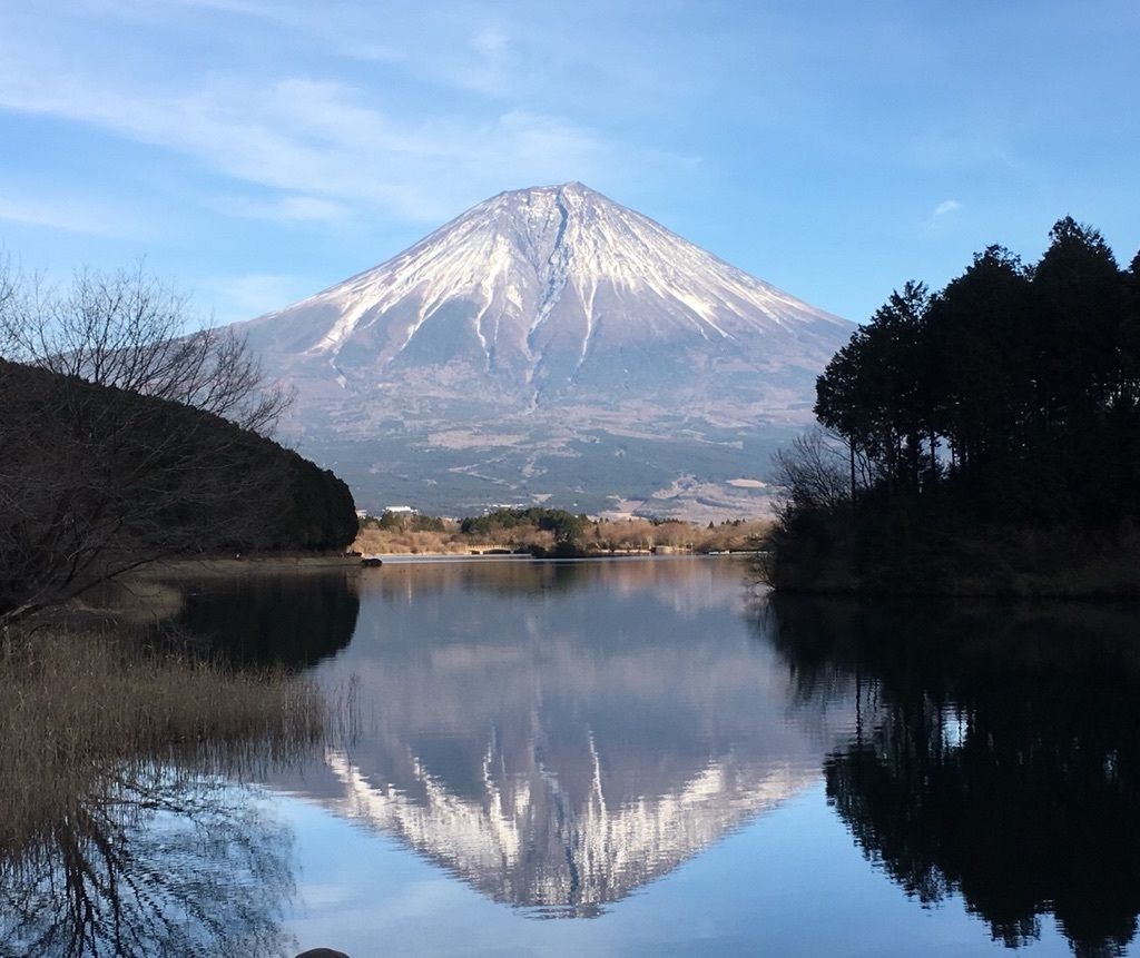 田貫湖 ダイヤモンド富士を拝めるチャンス ダイナミックな富士山を満喫できる湖 Recotrip レコトリップ