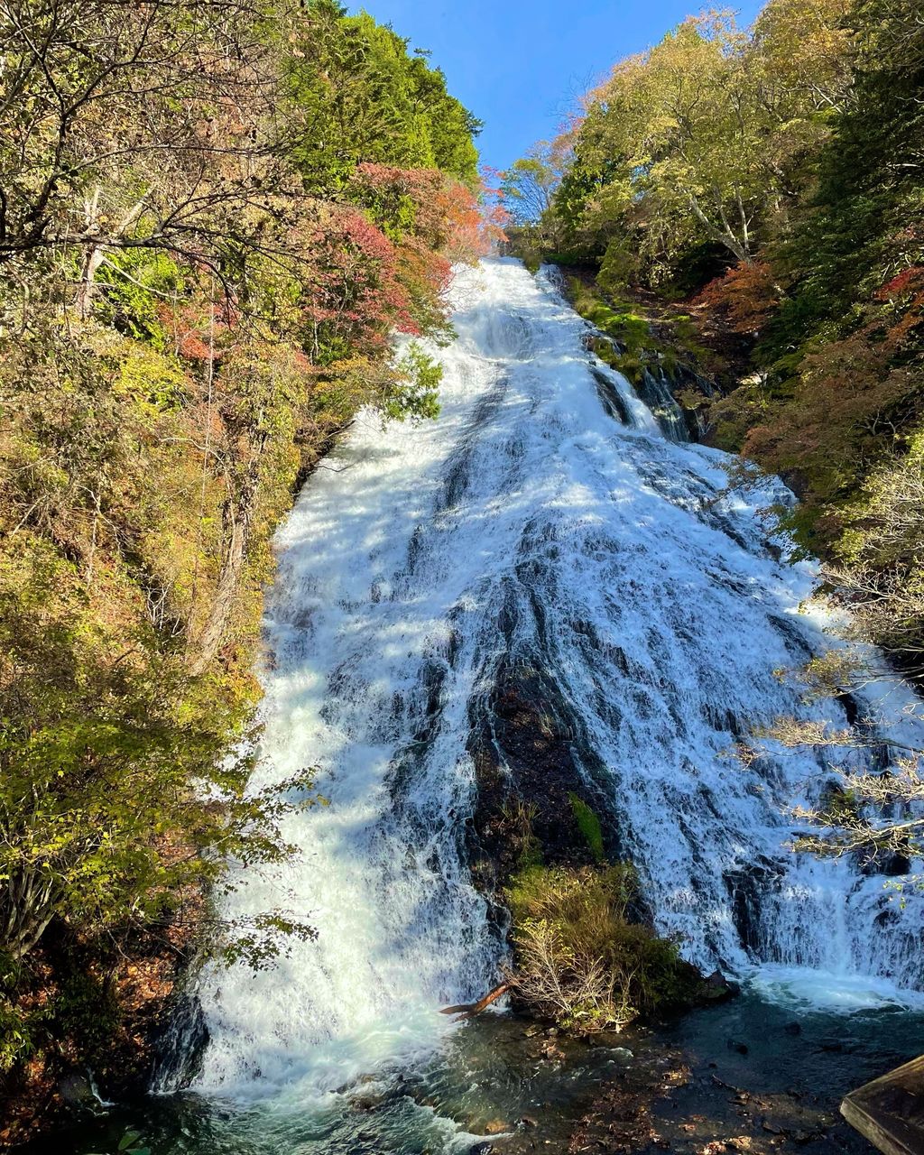 湯滝 大迫力 奥日光三名瀑のひとつ