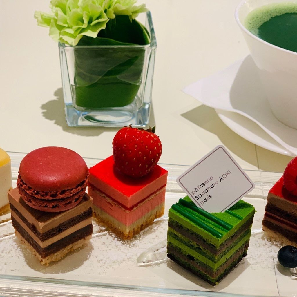 Patisserie Sadaharu Aoki Paris 丸ノ内店 サダハルアオキが展開するケーキは美しい