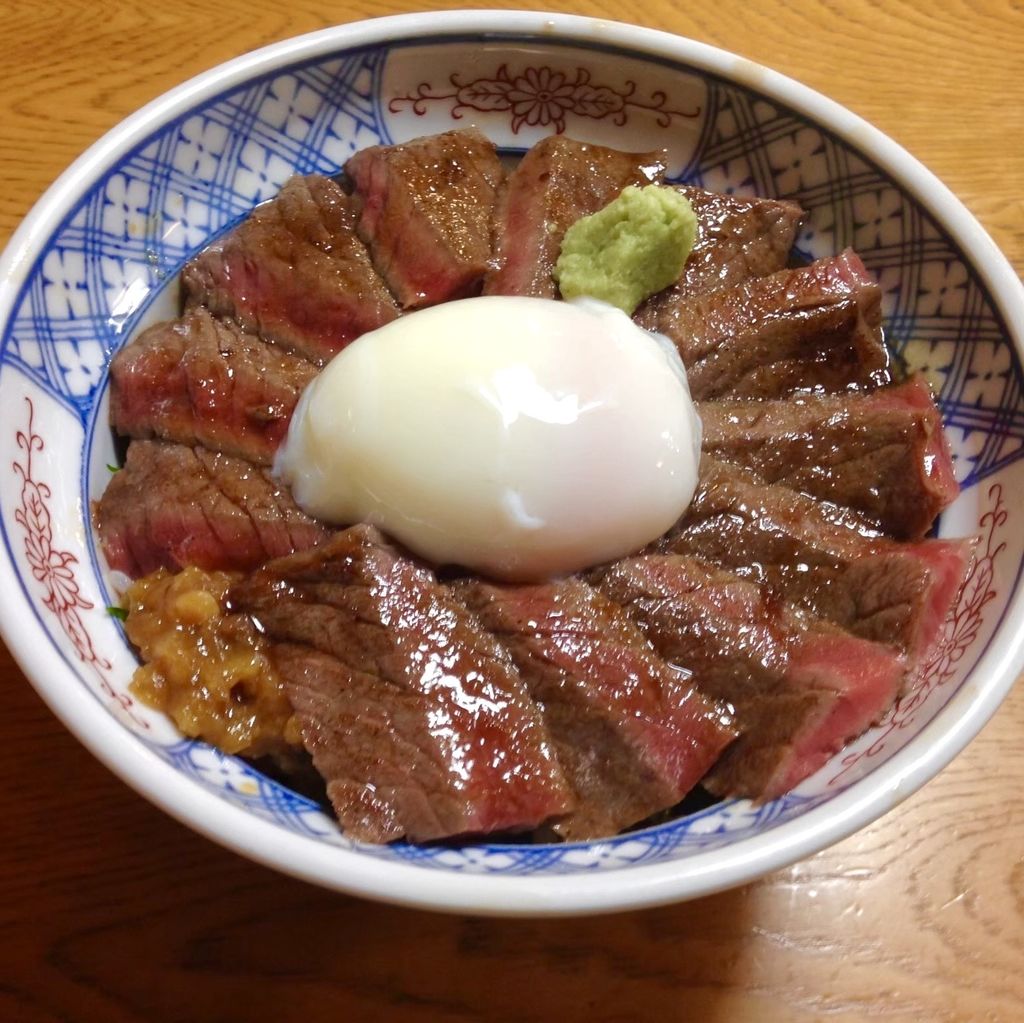 いまきん食堂 あか牛丼の名店