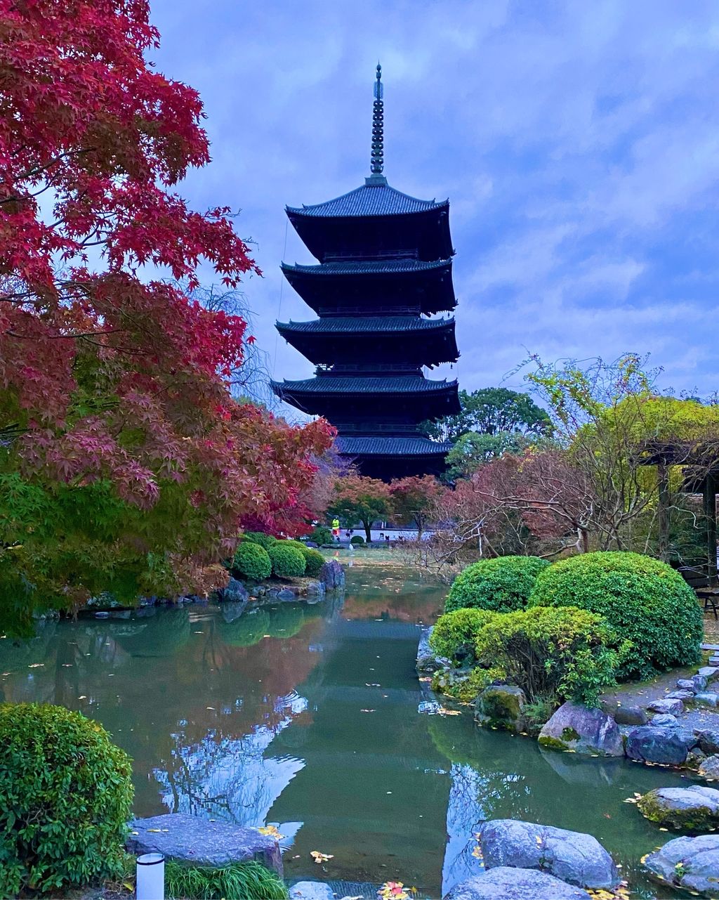 欄間　京都　五重の塔欄間