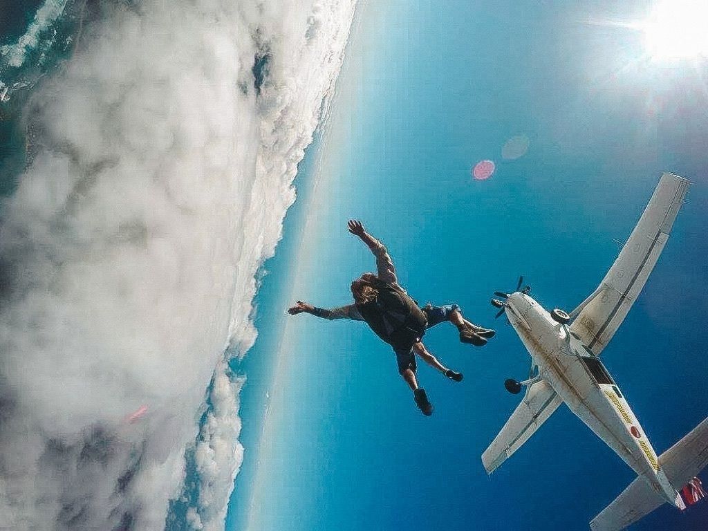 ノースショア 6000mからのダイブ