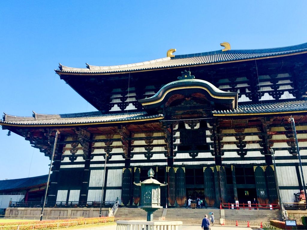 東大寺大仏殿 堂々とした姿が超立派です 東大寺