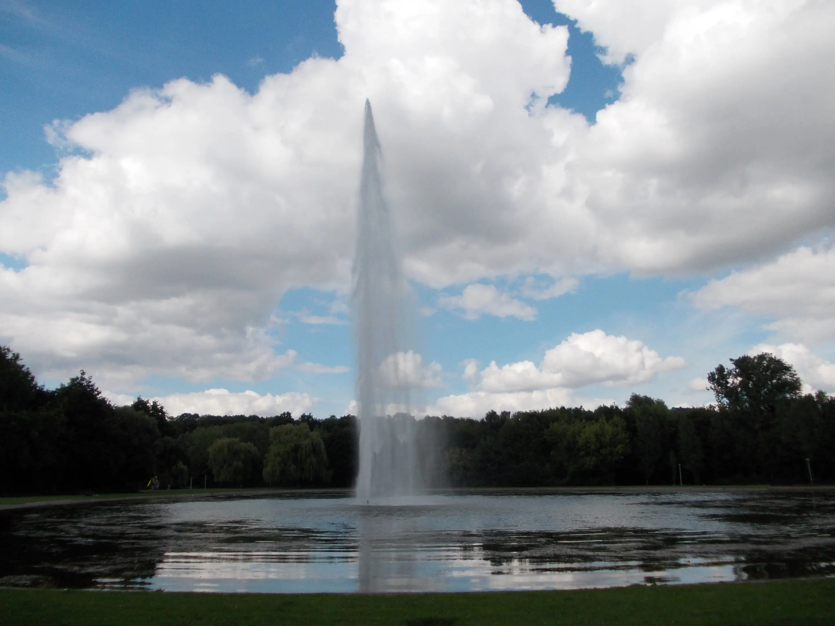Currents of Youth: A Sensory Walk Through Halle's Island Heart – Halle Audio-Tour