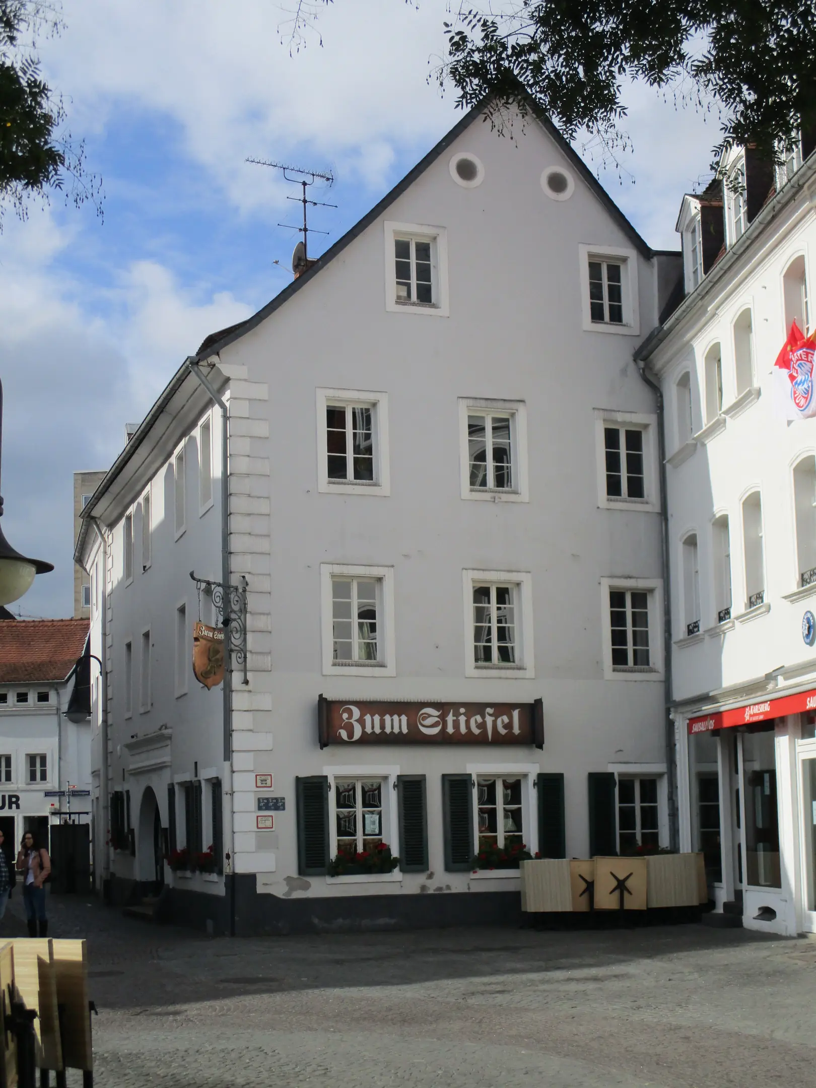 Savoir-Vivre & Schwenkgrills: Das Saarbrücker Food-Paradoxon – Saarbrücken Audio-Tour