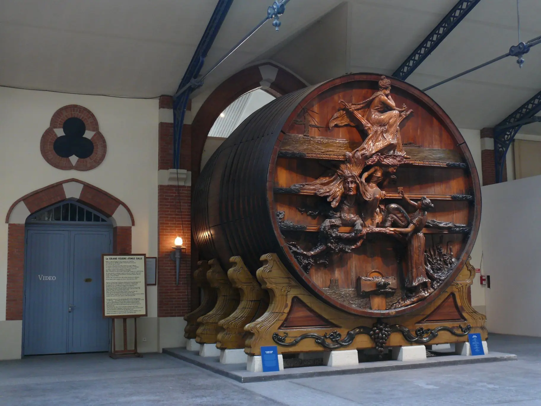 Die Kreide und der Kelch: Die Imperien der Champagner-Witwen – Reims Audio-Tour