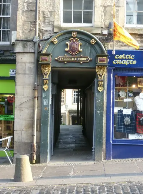 Tweeddale Court