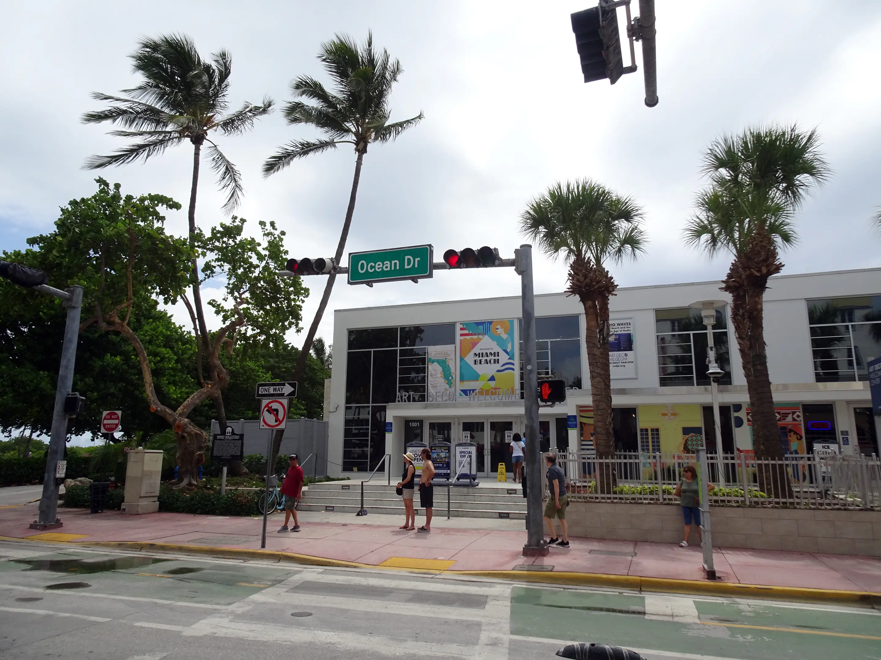 Art Deco Museum & Welcome Center