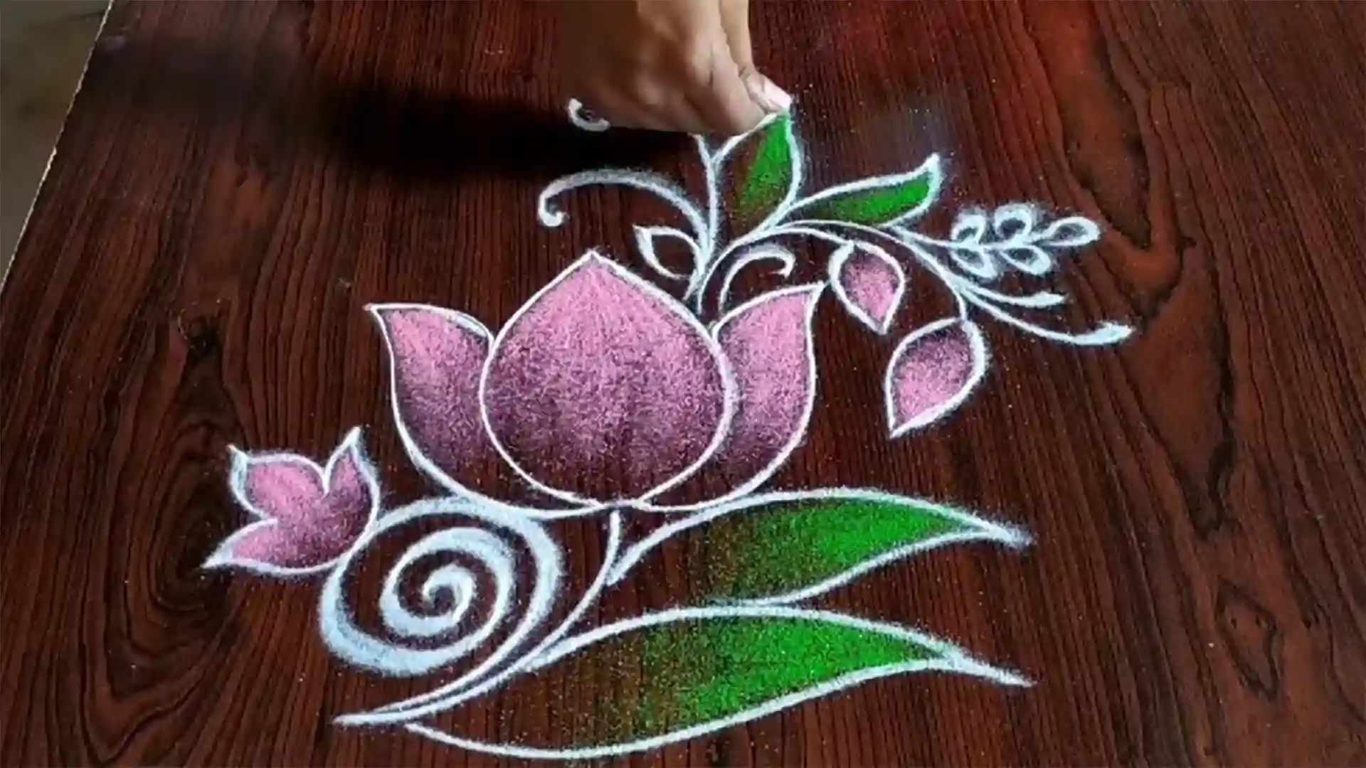 7 Easy rangoli designs