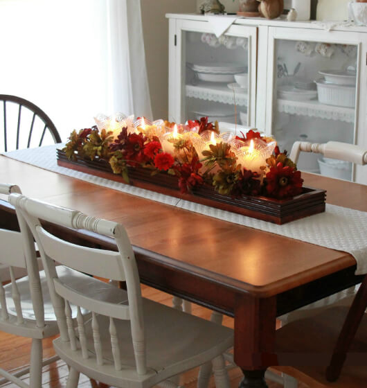 Glass dining table decor Ideas