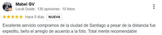 Reseña de clienta: Excelente servicio. Compramos de la ciudad de Santiago, a pesar de la distancia fue expedito. Bello el arreglo de acuerdo a la foto. Totalmente recomendable