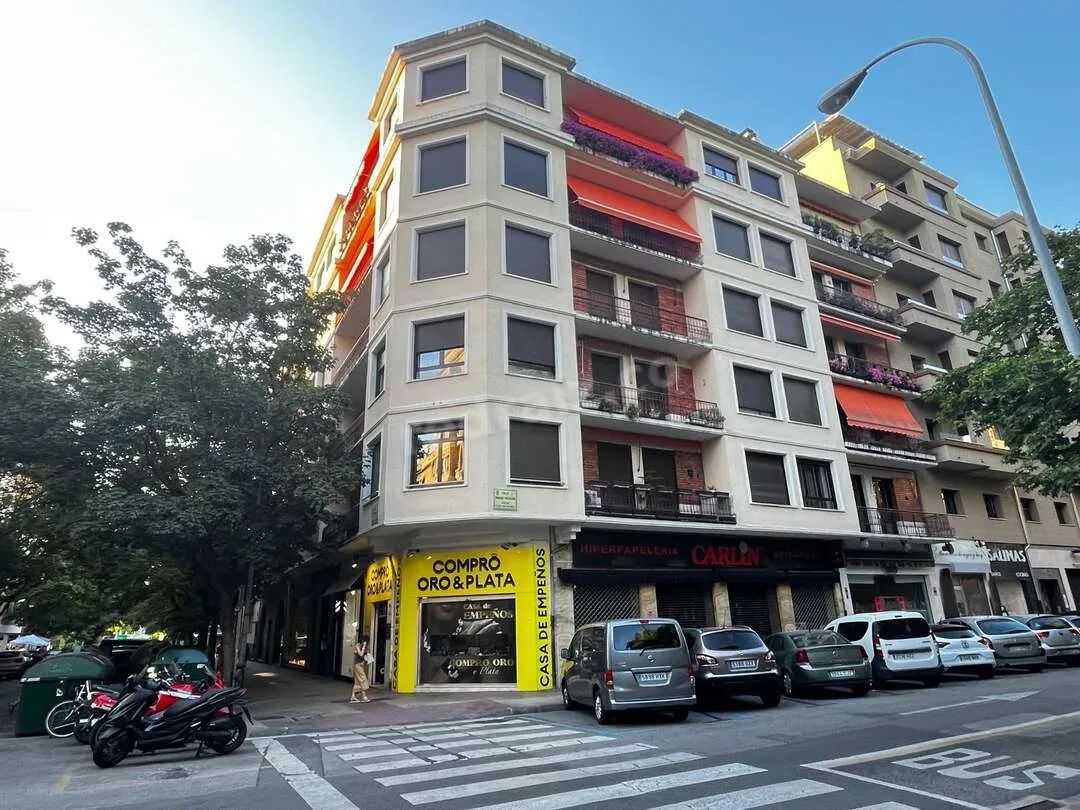 piso semilujo — 1