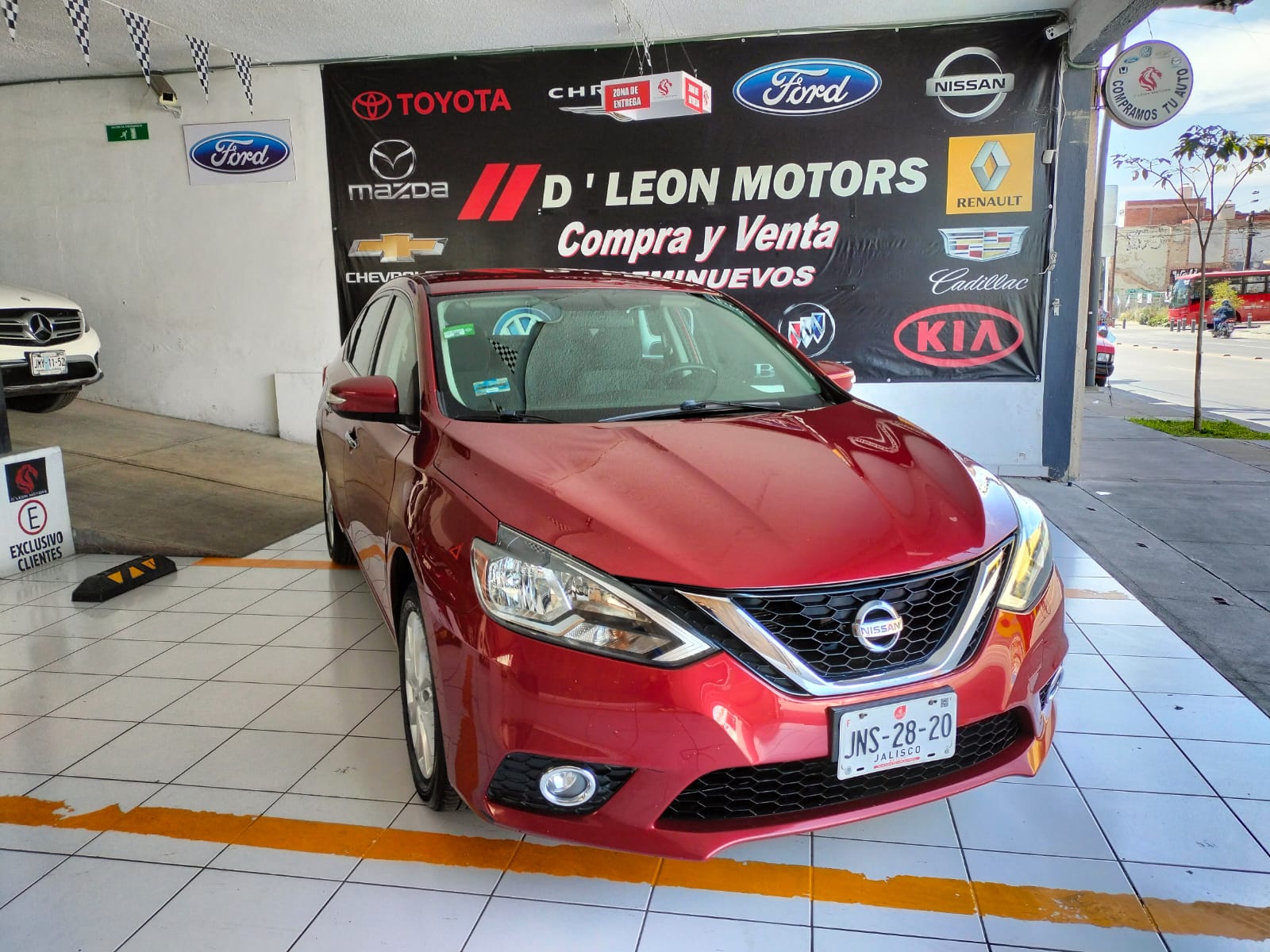 Nissan Sentra Advance 2017