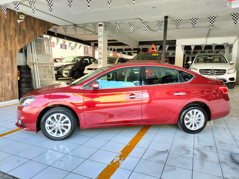 Nissan Sentra Advance 2017