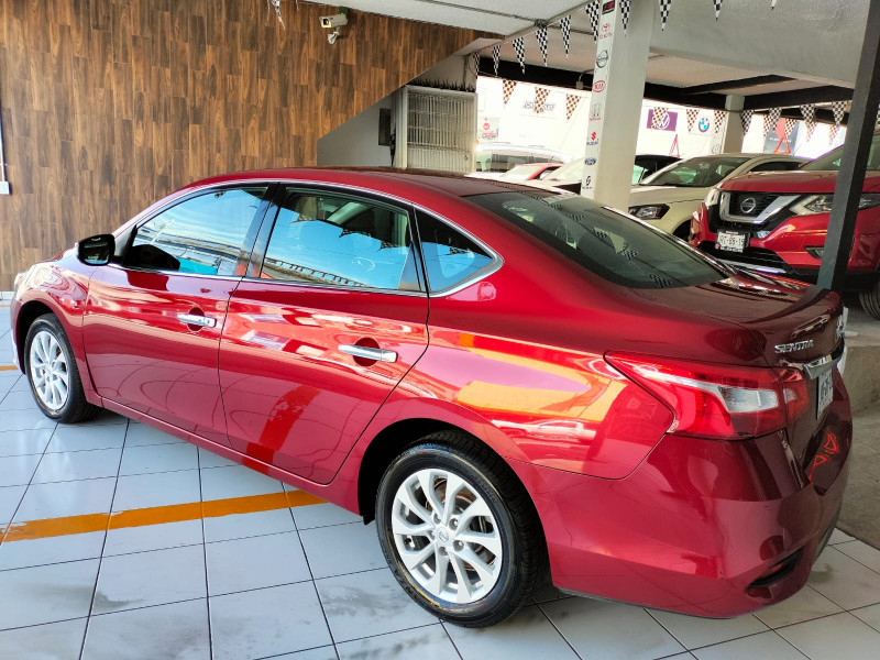 Nissan Sentra Advance 2017