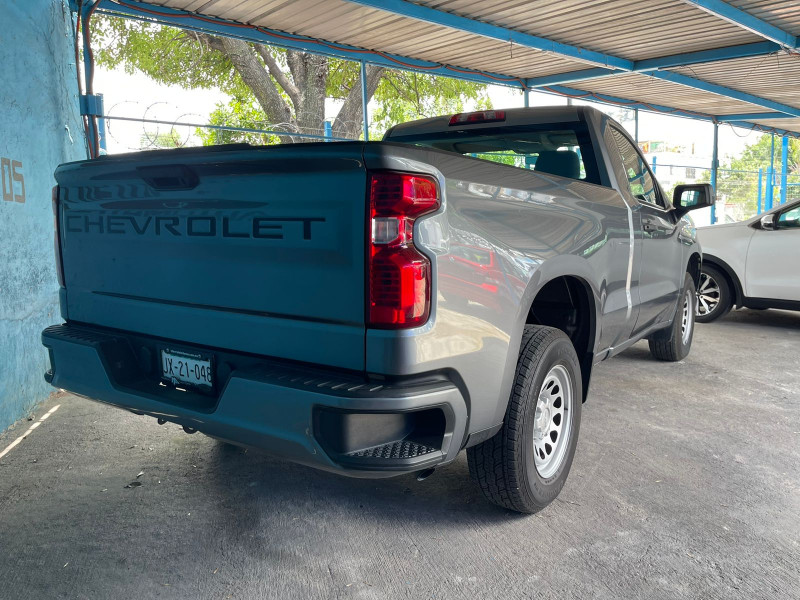 Chevrolet Silverado V6 V6 2021