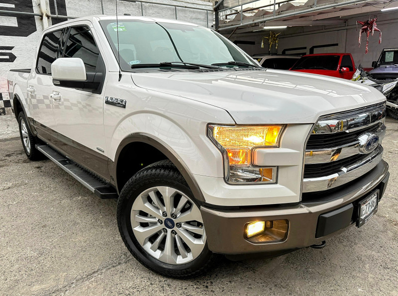 Ford Lobo Crew Cab Lariat Ecoboost 4X4 2016