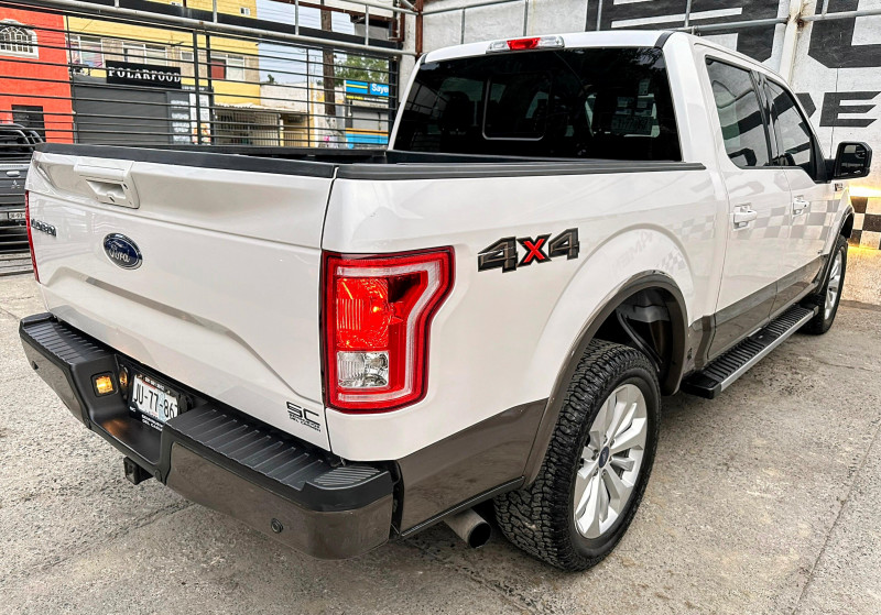 Ford Lobo Crew Cab Lariat Ecoboost 4X4 2016