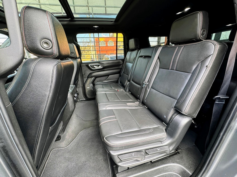 Chevrolet Suburban RST 2021