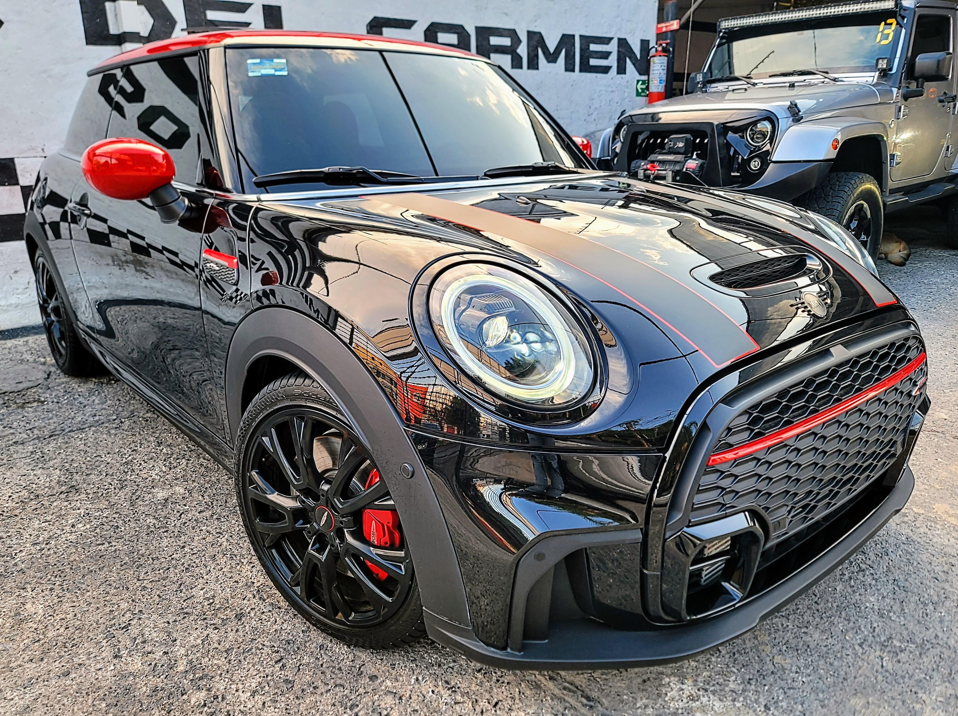 Mini Mini Cooper Iconic JCW 2022