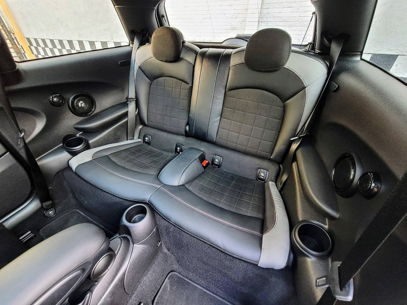 Mini Mini Cooper Iconic JCW 2022