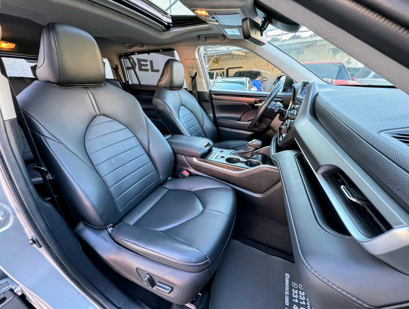 Toyota Highlander XLE 2020