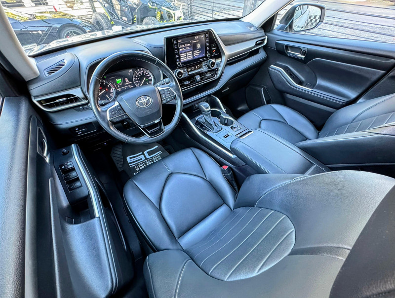 Toyota Highlander XLE 2020