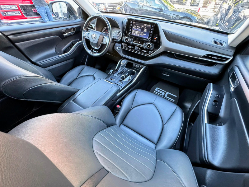 Toyota Highlander XLE 2020