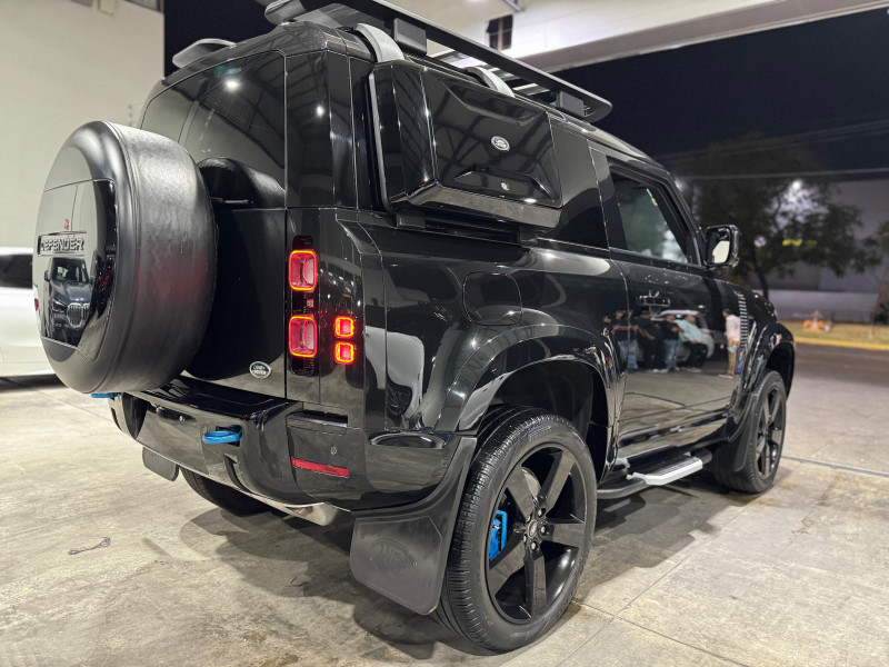 Land Rover Defender X-Dynamic SE 110 2023