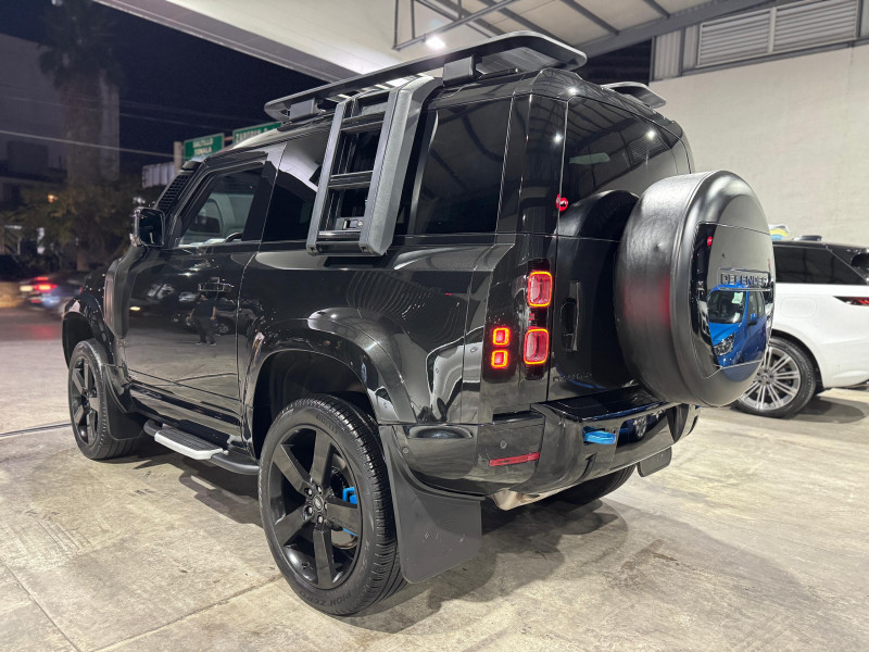 Land Rover Defender X-Dynamic SE 110 2023