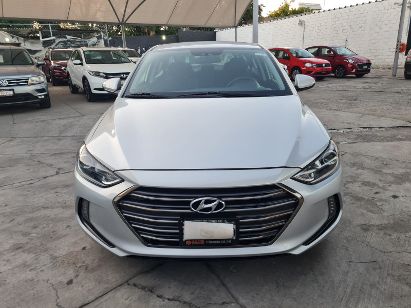 Hyundai Elantra GLS Premium 2018