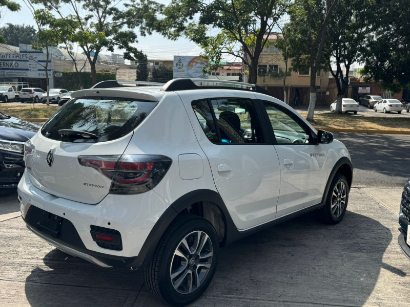 Renault Stepway INTESES AT 2024