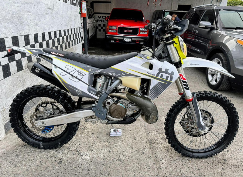 Husqvarna TE 250 2022