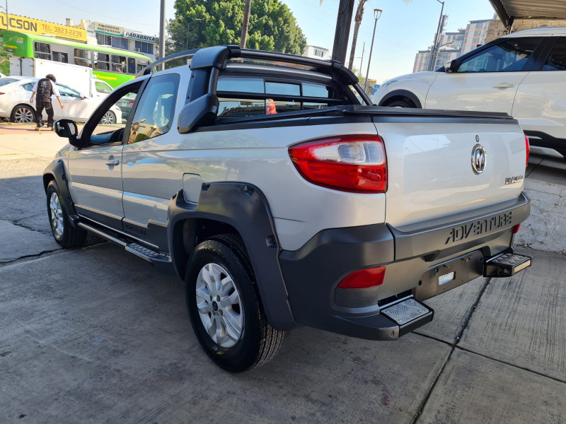 Dodge Ram 700 Cabina Extendida Adventure 2018
